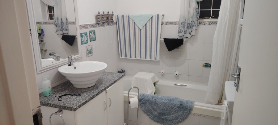 2 Bedroom Property for Sale in Navalsig Free State